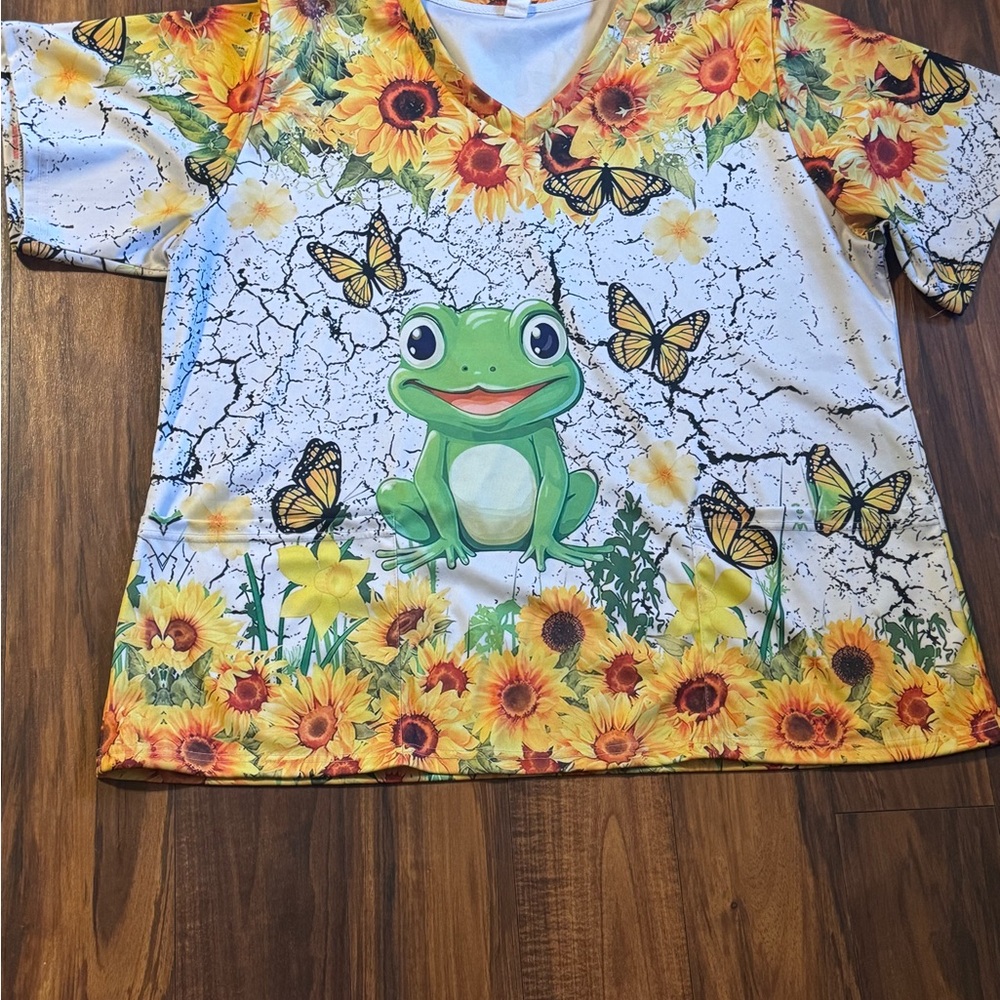 Source Unknown Sunflower and Frog Tunic